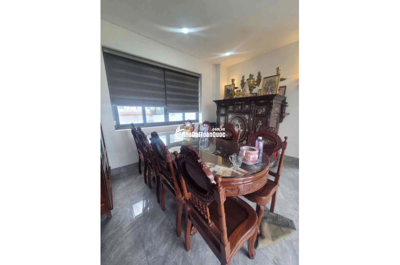 BIỆT THỰ SÂN VƯỜN 313M2 - CHỢ XUÂN THỚI THƯỢNG - FULL NỘI THẤT - 8TỶ960TR LH:0369571337.