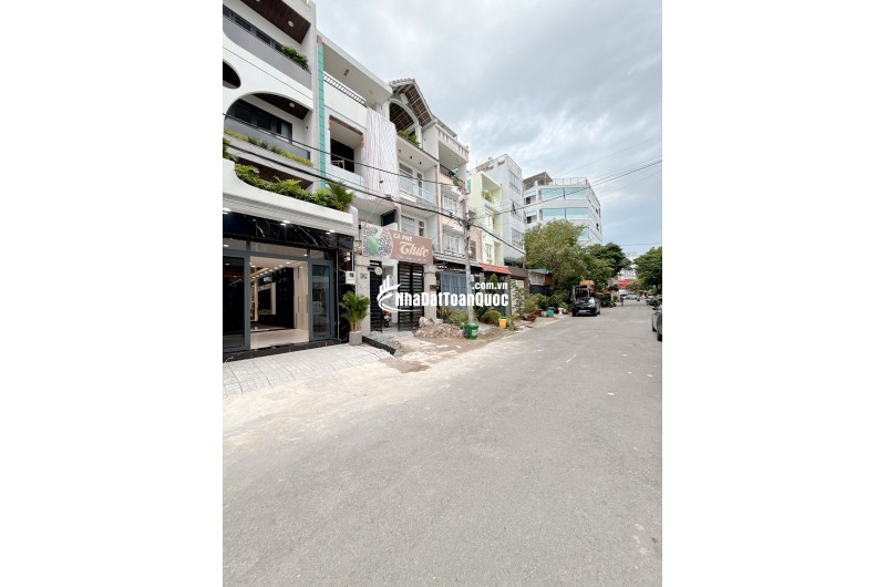 BÁN NHÀ 46 ĐƯỜNG SỐ 9 – KHU CƯ XÁ NGÂN HÀNG, TÂN THUẬN, QUẬN 7. LH:0938288389