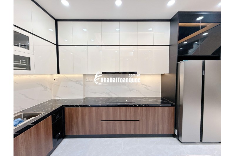 BÁN NHÀ 46 ĐƯỜNG SỐ 9 – KHU CƯ XÁ NGÂN HÀNG, TÂN THUẬN, QUẬN 7. LH:0938288389