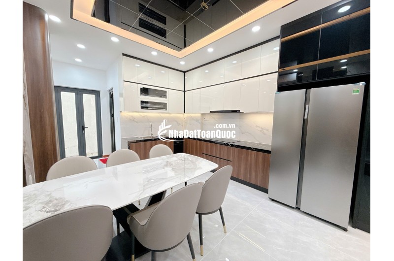 BÁN NHÀ 46 ĐƯỜNG SỐ 9 – KHU CƯ XÁ NGÂN HÀNG, TÂN THUẬN, QUẬN 7. LH:0938288389
