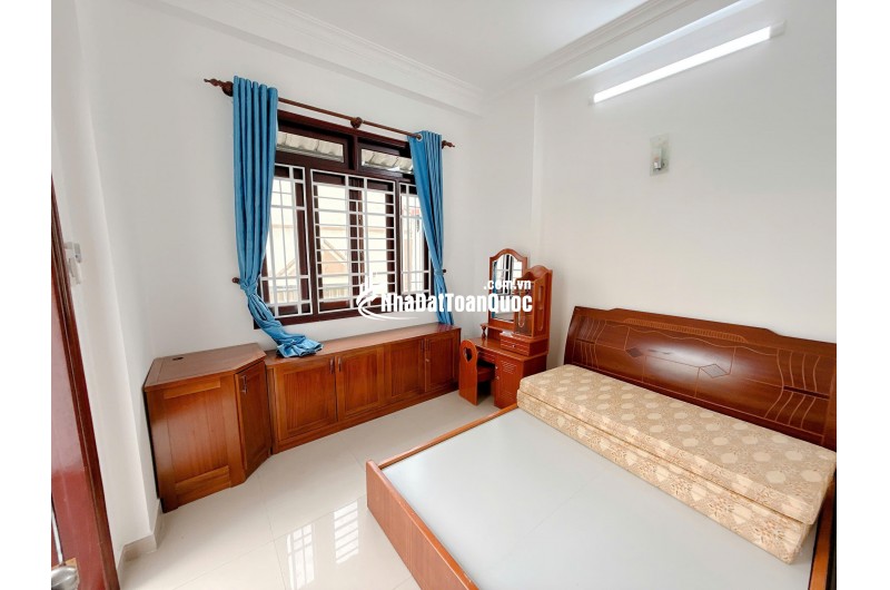 NHÀ GÓC 2 MẶT TIỀN – VỊ TRÍ SIÊU ĐẸP – 9.6 TỶ - HH 1% NHỜ ACE GIỚI THIỆU. LH:0938288389.