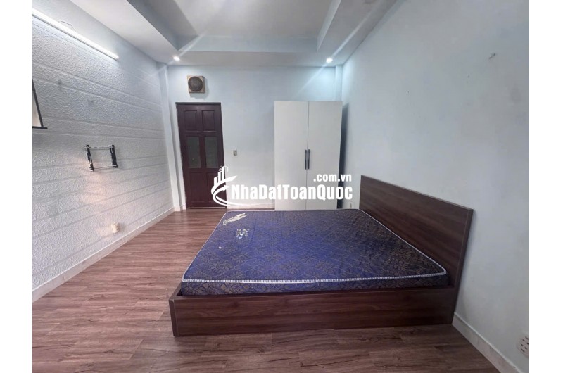 CHO THUÊ PHÒNG TRỌ MẶT TIỀN ĐƯỜNG ĐẶNG CHẤT P2 Q8. LH:0949757339