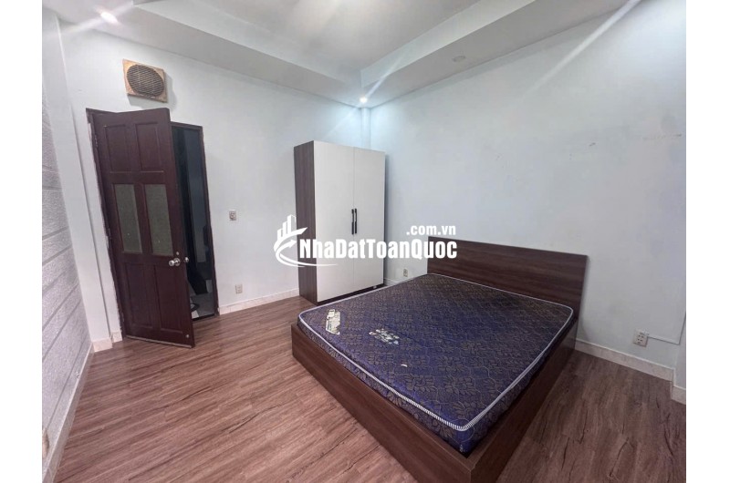 CHO THUÊ PHÒNG TRỌ MẶT TIỀN ĐƯỜNG ĐẶNG CHẤT P2 Q8. LH:0949757339