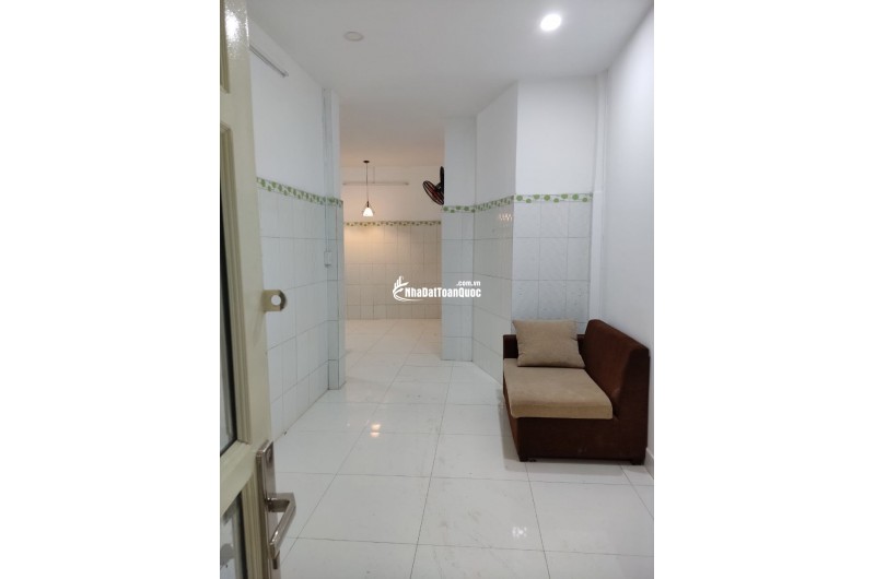 Cho thuê nhà nguyên căn hẻm Dương Bá Trạc – Phường Chánh Hưng, TP.HCM