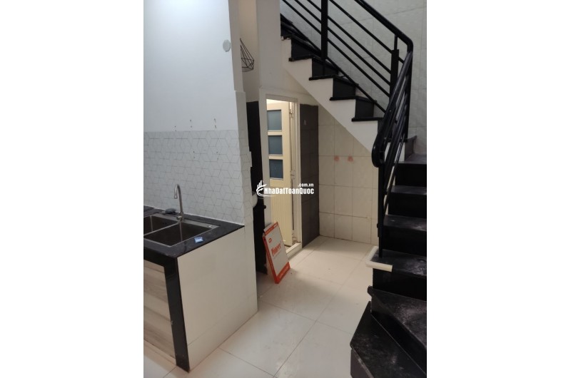 Cho thuê nhà nguyên căn hẻm Dương Bá Trạc – Phường Chánh Hưng, TP.HCM