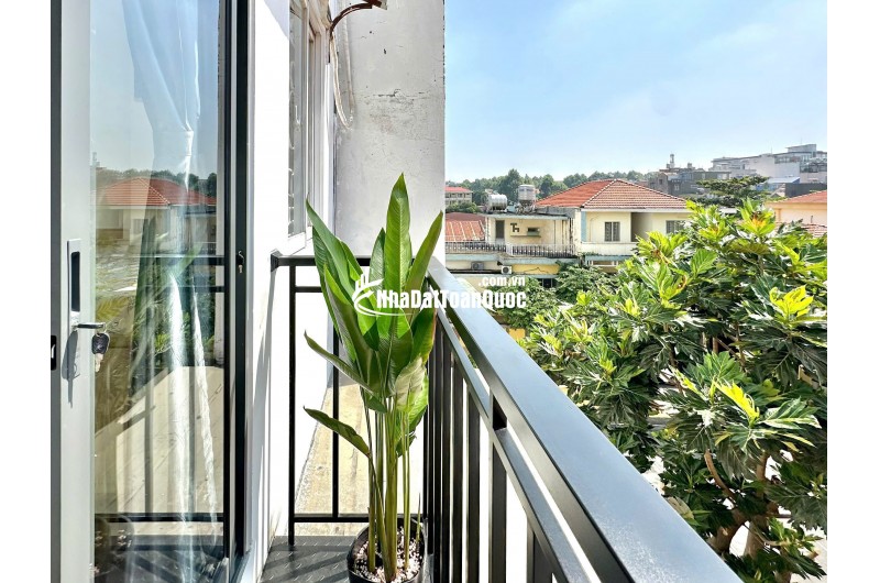 CHO THUÊ NHÀ 8 SÔNG THƯƠNG P2 TÂN BÌNH – 40M2 - CÓ NỘI THẤT. LH:0708877972