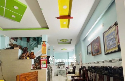 Bán Nhà 2 Tầng Trần Xuân Soạn, Quận 7 chỉ 3 phút lên cầu, Chỉ 4,x tỏi
