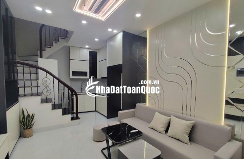 NHÀ ĐẸP GIÁ 6.3 TỶ ,  DÂN XÂY PHỐ MINH KHAI HỘ KHẨU HAI BÀ TRƯNG NGÕ THÔNG, THOÁNG TRƯỚC,SAU.CHỈ VÀI PHÚT DI CHUYỂN QUA TIME CITY,ĐẠI HỌC BÁCH