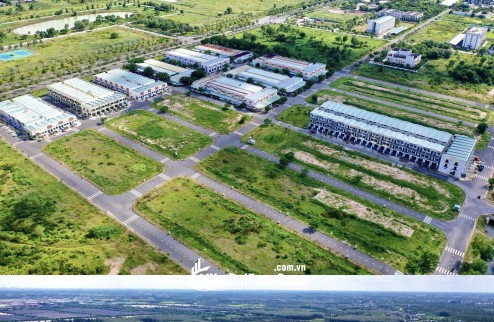Chỉ cách TP.HCM hơn 1 giờ di chuyển, bạn đã có thể bắt đầu một cuộc sống “dễ thở” hơn. Một căn nhà phố riêng, hoàn thiện cơ bản .