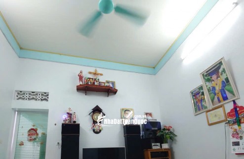TÔI CẦN BÁN NHÀ, SỔ ĐỎ CHÍNH CHỦ - TỔNG DIỆN TÍCH 158,4MV - 2.5 TỶ. LH:0902295065.