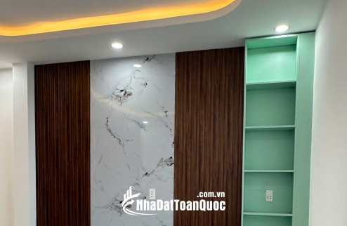 BÁN NHÀ CẦN GIUỘC, TÂY NINH - 82MV - SHR HOÀN CÔNG ĐẦY ĐỦ - CHỈ 3.5 TỶ. LH:0933696918