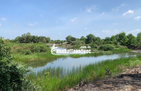 CẦN BÁN 3000M2 ĐẤT NÔNG NGHIỆP TP THỦ ĐỨC, GIÁ 5 TỶ 1 CÔNG. LH:0918372372.