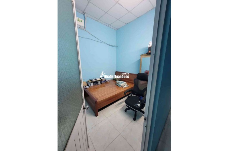 Nhà Cấp 4 Hẻm Xe Hơi Nguyễn Ảnh Thủ 72M2 chỉ 4,9 Tỷ
