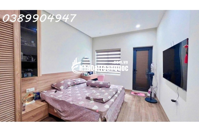 Nhà xinh hẻm Đoàn Trần Nghiệp _ mua vào ở ngay cách biển Hòn Chồng: 400m hẻm xe ba gác Giá : 4,5 tỷ