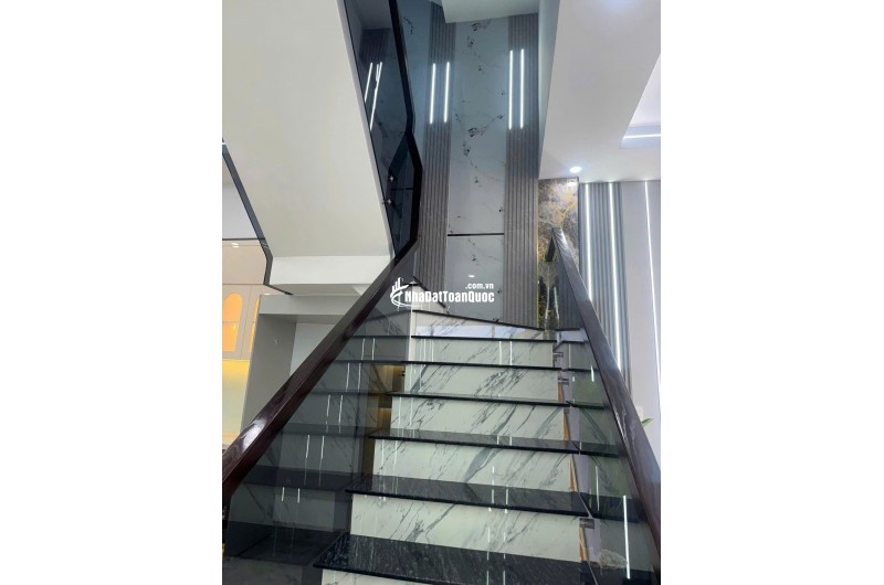Bán nhà khu dân cư Vsip3 Tân Uyên Bình Dương 1 trệt 1 lầu 3PN 3WC - đường nhựa 12m