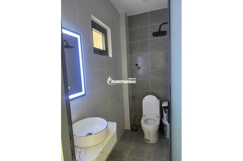 Bán nhà khu dân cư Vsip3 Tân Uyên Bình Dương 1 trệt 1 lầu 3PN 3WC - đường nhựa 12m
