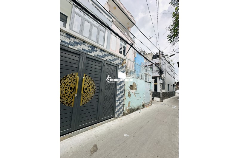 BÁN NHÀ TẠI PHƯỜNG TÂY THẠNH – 60M2 – 5.8 TỶ. LH:0962728264