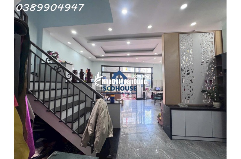 BÁN GẤP NHÀ LÔ GÓC 3 TẦNG 1 TUM MẶT TIỀN KINH DOANH SÁT ĐƯỜNG PHÙNG THẾ TÀI NHA TRANG – DIỆN TÍCH 86M² ĐÃ HOÀN CÔNG – ĐANG CÓ DÒNG TIỀN 12 TRIỆU GIÁ