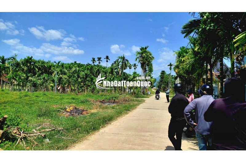 Cần bán nhanh 3 lô đất liền kề siêu đẹp, oto ra vào thông thoáng, giá tốt có thương lượng