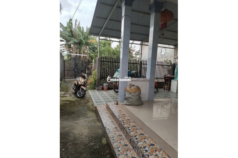 BÁN GẤP NHÀ ẤP LỘC TIỀN, XÃ MỸ LỘC, CẦN GIUỘC, LONG AN, DT 285 M2 SHR CHỈ 2TỶ9. LH:0909357553.