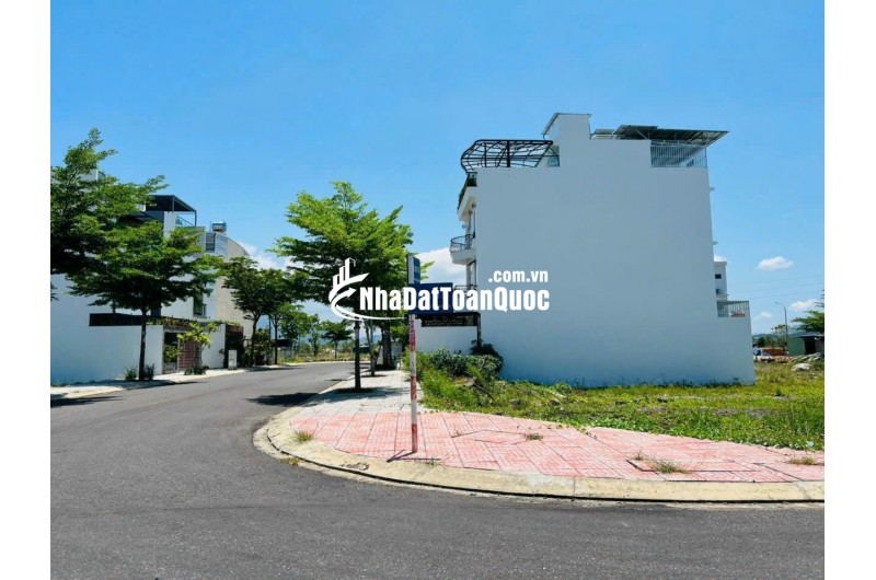 Cần bán gấp lô đất 70m2, Phước Hòa, sổ sẵn, hỗ trợ bank