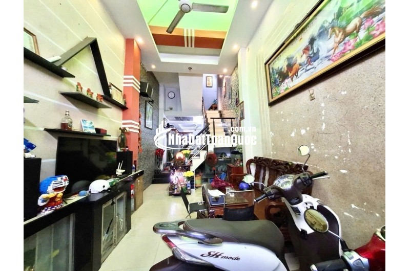 NHÀ 4 TẦNG HẬU GIANG Q6 – HXH 4M THÔNG – NỞ HẬU ĐẸP 49M2 – GIÁ CHỈ 5.4 TỶ