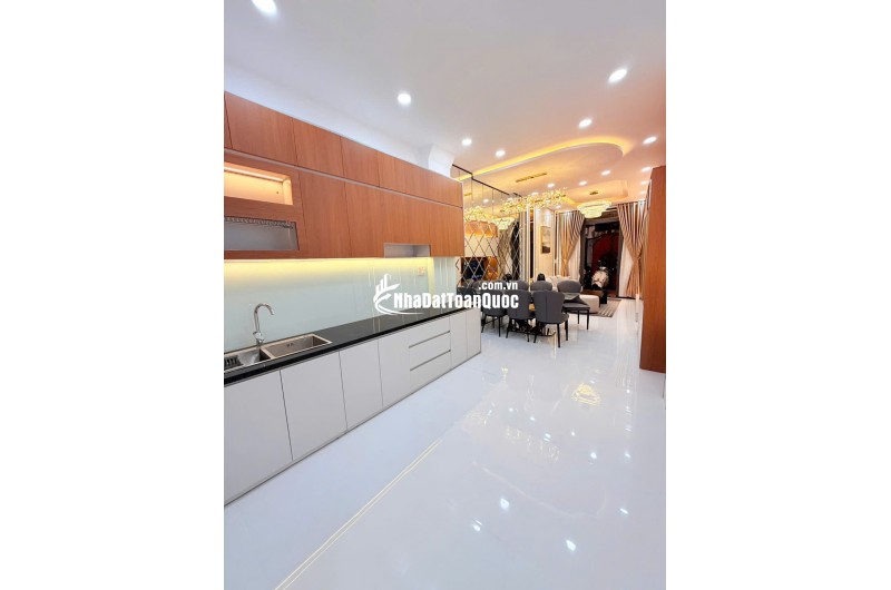 Gần Phan Xích Long - Hẻm xe hơi Vạn Kiếp - khu kinh doanh nhộn nhịp