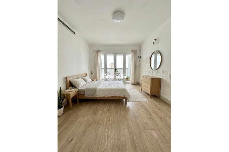 Bán nhà Q10 Tô Hiến Thành- 5 tầng 50m2- giảm mạnh còn 9.9 tỷ. Trí: 0967638168