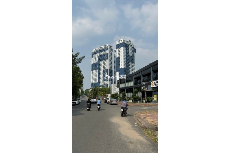 ĐẤT VỊ TRÍ SIÊU ĐẸP CHÁNH NGHĨA CENTER – 