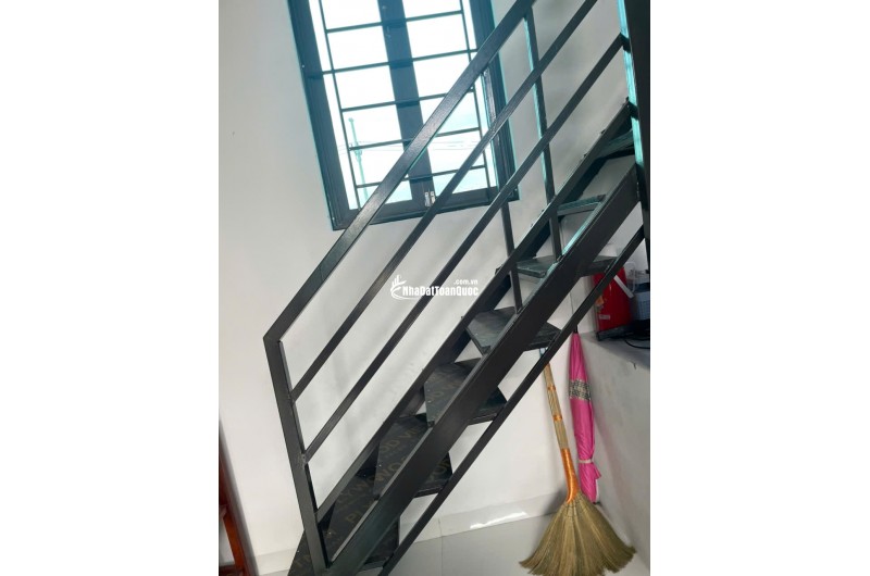 BÁN NHÀ 2 TẦNG XÂY MỚI NGÕ 83/12 KHU TT LÂM SẢN. 25M2 CHỈ 1.4 TỶ. LH:0912358868 - 0962358868.
