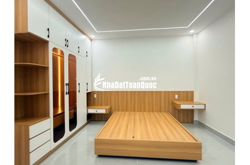 SIÊU PHẨM HẺM XE Ô TÔ NẰM NGAY HƯƠNG LỘ 2, CÓ PHÒNG TRỆT, GIÁ NHỈNH 6,x TỶ. LH:0922146536