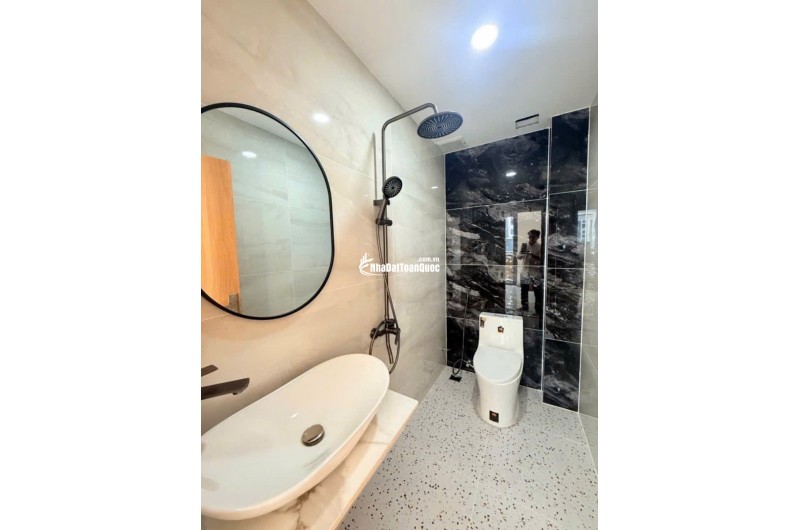 SIÊU PHẨM HẺM XE Ô TÔ NẰM NGAY HƯƠNG LỘ 2, CÓ PHÒNG TRỆT, GIÁ NHỈNH 6,x TỶ. LH:0922146536