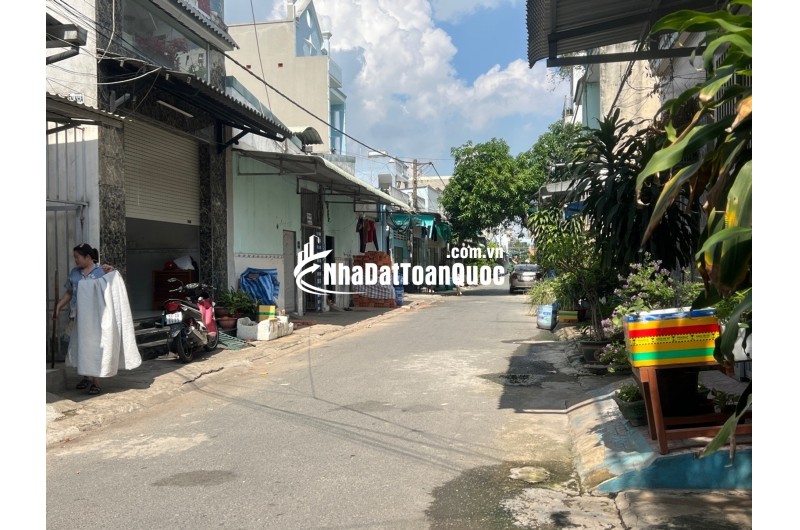  Dãy Trọ Mới xây 6 phòng + 1 Kiot Kinh Doanh - Doanh Thu 130 triệu/ năm 
