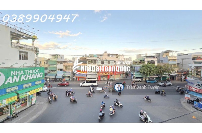 Bán siêu phẩm nhà đẹp căn góc vòng xoay đầu tư kinh doanh