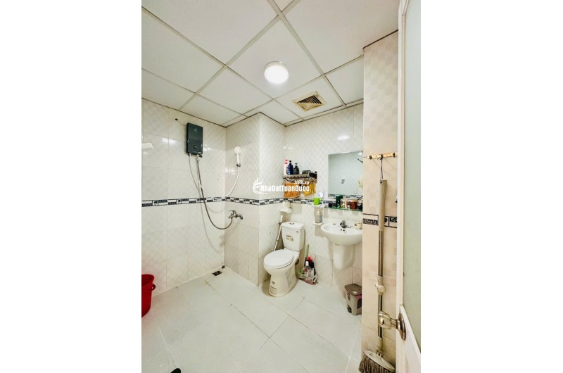 CĂN HỘ MỚI ĐẸP, NỘI THẤT ĐẦY ĐỦ. 61,5 M2, SỔ HỒNG, CHỈ 3TỶ950TR. LH:0903963094
