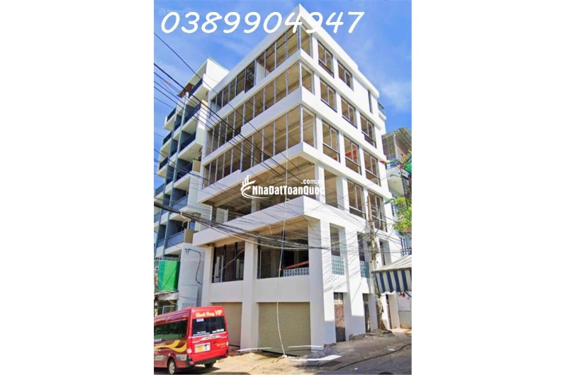 Toà căn hộ 7 tầng bên hông chung cư Vĩnh Phước, sát đường 2/4: 50m. Giá: 20 tỷ
