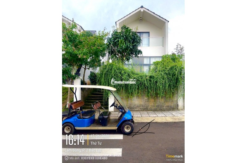Bán villa nghỉ dưỡng view hồ ngọc cạnh đồi chè tâm châu, có hồ bơi, nhà hàng,. 3,3 tỷ full nội thất