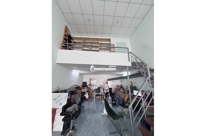 Nhà Đang Cho Thuê 10tr/ tháng Kinh Doanh