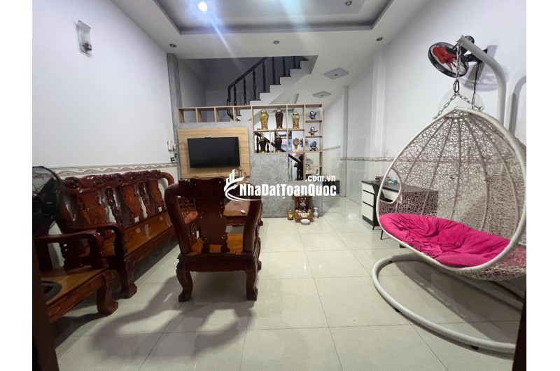 LÊ VĂN VIỆT – NHÀ 3 TẦNG HXH THÔNG CẦN BÁN GẤP 6 TỶ