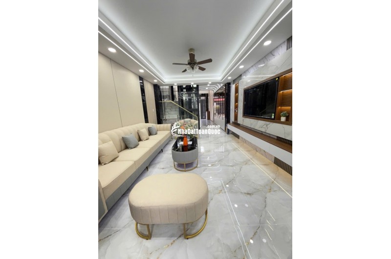  SIÊU PHẨM HAI MẶT TIỀN TRƯỚC SAU MỚI ĐẸP THANG MÁY XỊN SÒ - XE HƠI NGỦ TRONG NHÀ - 4x20m - 5 TẦNG - NGAY THẠNH LỘC 37 - GIÁ 8.3 TỶ BL 