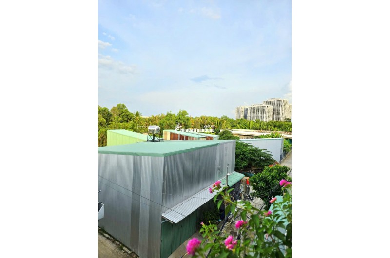 NHÀ PHỐ 53M2, 3 TẦNG, HOÀN CÔNG ĐỦ, ĐƯỜNG Ô TÔ, GẦN CHỢ LONG TRƯỜNG  5 TỶ