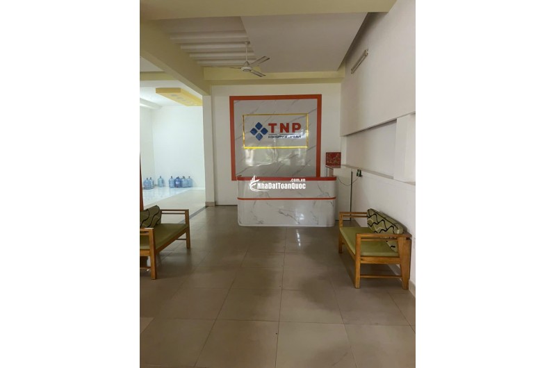 CHO THUÊ MẶT BẰNG KINH DOANH TẦNG 1 - DT120M2 - 15TR/TH Lh:0906960289 - 0878242424.