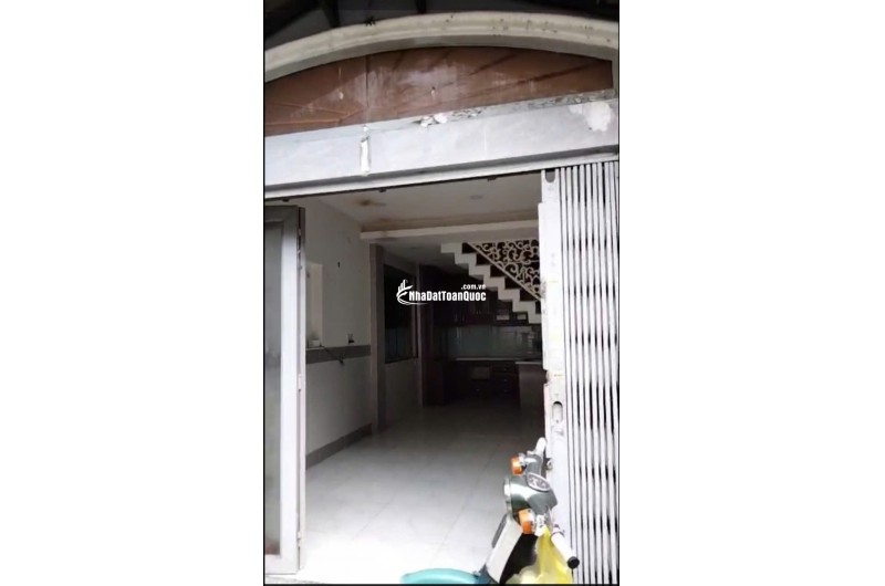 CHO THUÊ NHÀ NGUYÊN CĂN 1 LẦU MT ĐƯỜNG RAY XE LỬA PHÚ NHUẬN LH:0707569412