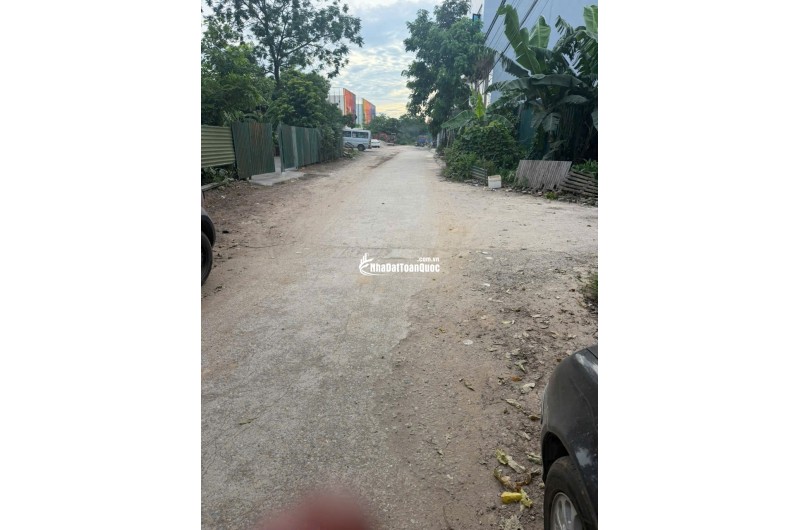 CHO THUÊ SÂN VƯỜN TẠI TÂN XUÂN, PHƯỜNG XUÂN ĐỈNH, HÀ NỘI. LH:0912172283.