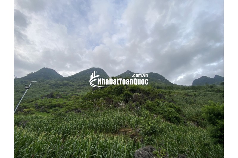 ĐẤT ĐẸP LÀM NHÀ HÀNG, KHÁCH SẠN, KHU DU LỊCH TẠI HÀ GIANG – 3800M2 - 2.8 TỶ. LH:0985836678.