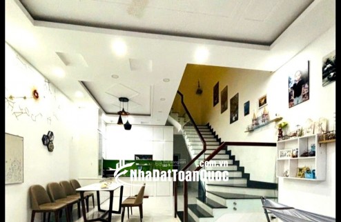 Mặt tiền đường 12m - 3 tầng - 5x20m - KDC Bình Hưng, Bình Chánh - gần bến xe Q8 - giá hơn 5tỷ