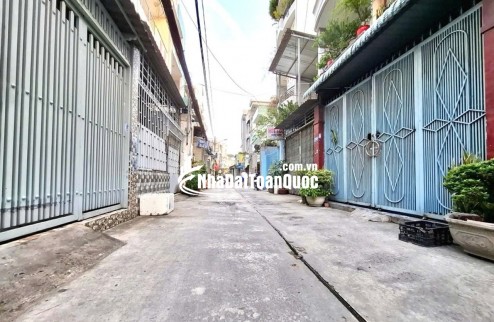 NHÀ 4 TẦNG HẬU GIANG Q6 – HXH 4M THÔNG – NỞ HẬU ĐẸP 49M2 – GIÁ CHỈ 5.4 TỶ