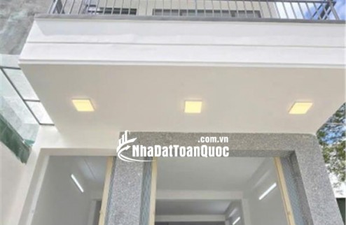 Bán siêu phẩm nhà đẹp căn góc vòng xoay đầu tư kinh doanh