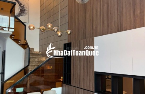 Chính chủ cần bán gấp Duplex hiếm tại Feliz En Vista - 103m2, full nội thất cao cấp