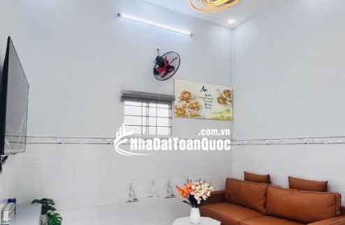 Bán Nhà Xây Mới Đẹp - Sổ Hồng riêng - Đường Huỳnh Tấn Phát.